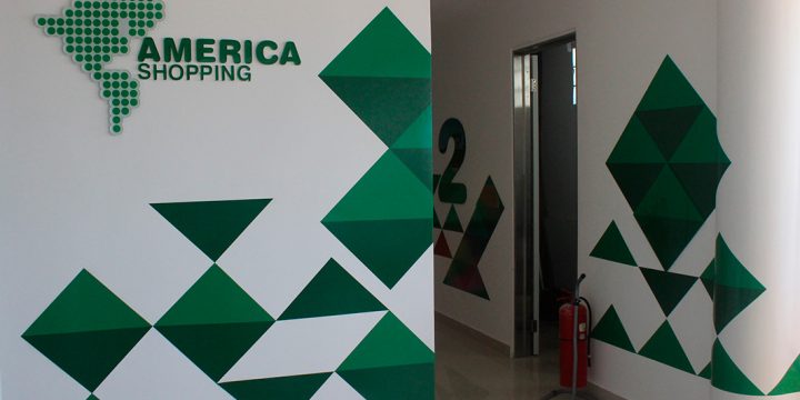 Locales, Oficinas Shoppings 01 America Shopping